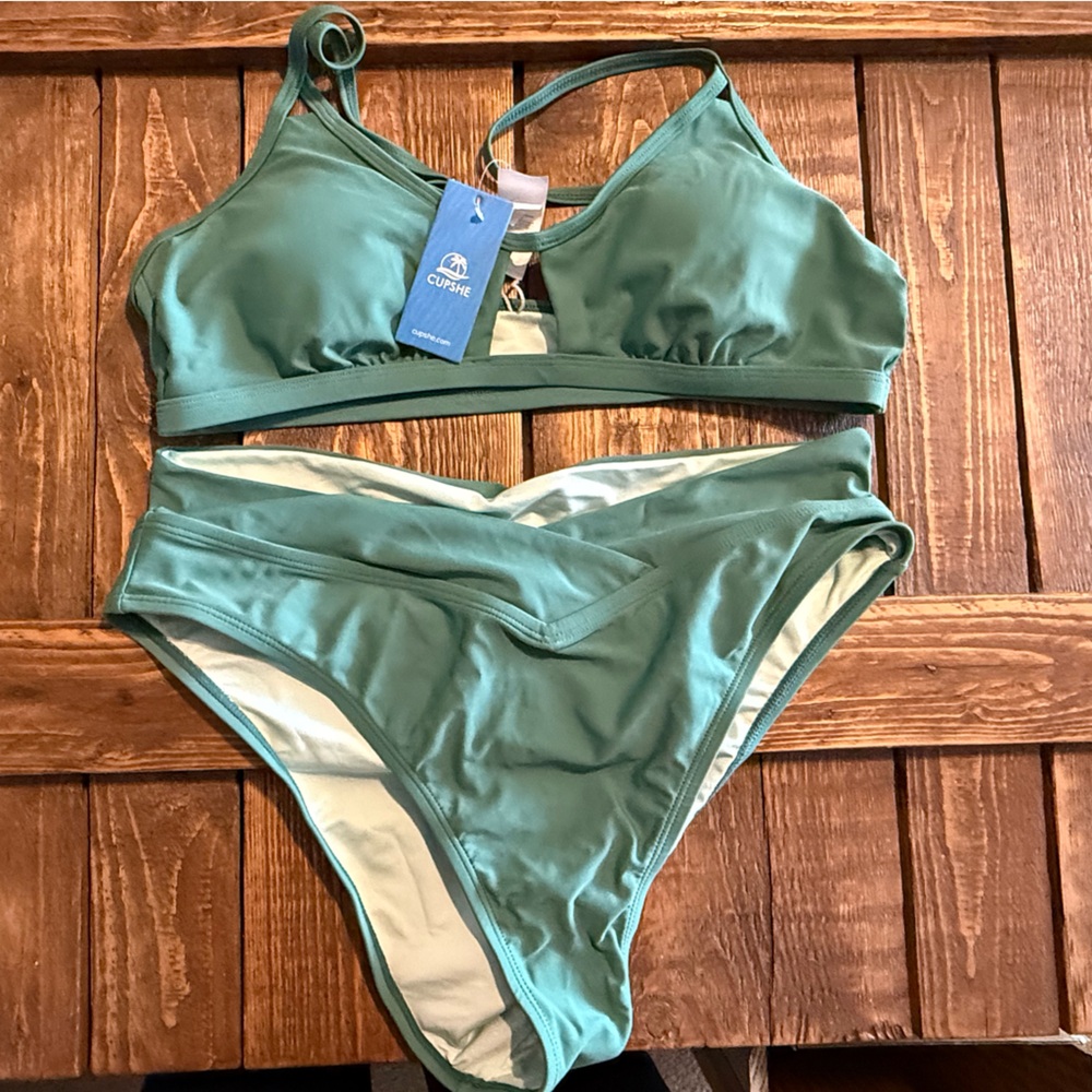 Cupshe Green Bikini Set